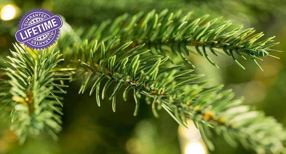 Tips For Choosing Your Artificial Christmas Tree