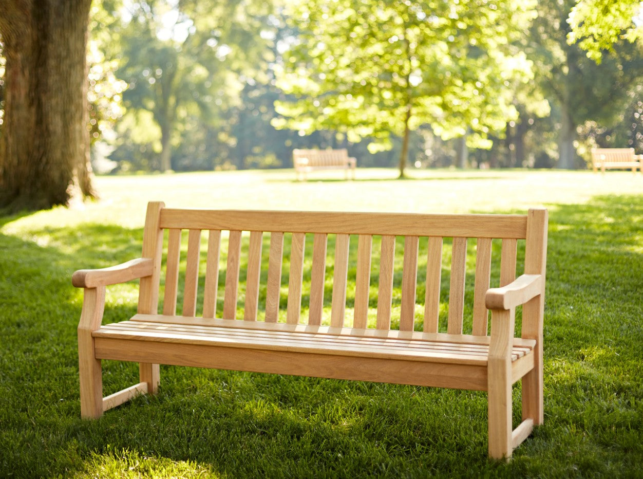 109230 park bench.jpg