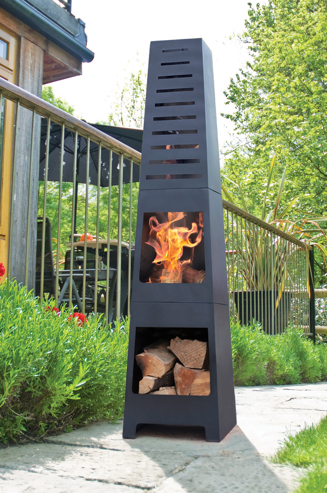 56168_Skyline_contemporary_chimenea_lifestyle_3.jpg