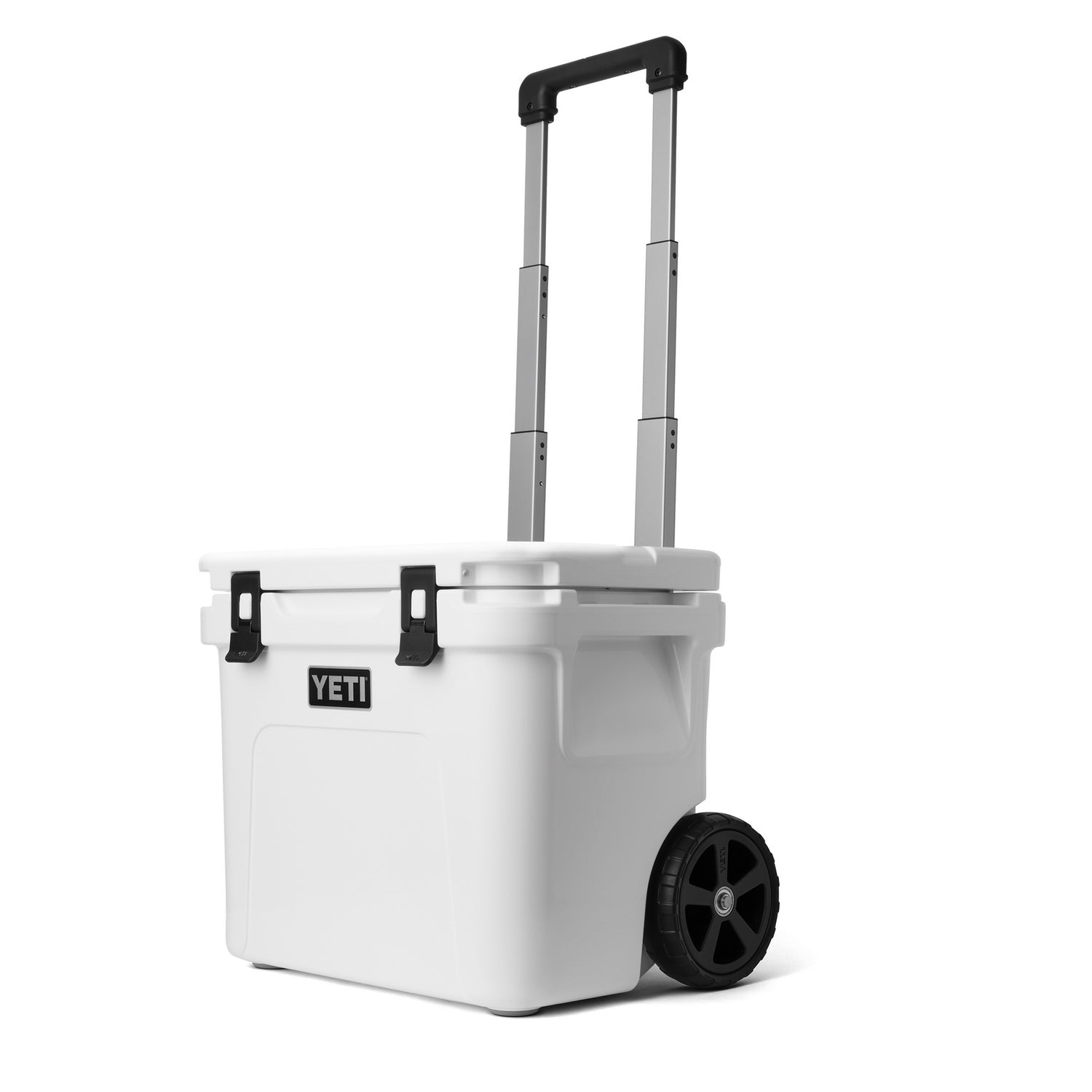 W_10032020000_70000002247_YETI_WSL_hard_goods_Roadie_32_White_Front_3QTER_4201_2400x2400.jpg