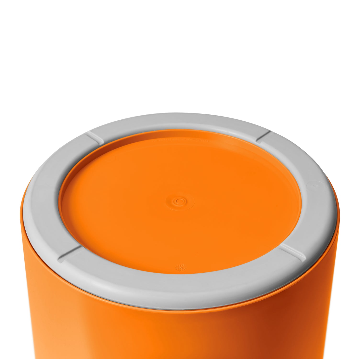 YETI_Wholesale_hard_goods_Loadout_Bucket_King_Crab_Orange_Rubber_Detail_3647_B_2400x2400.jpg